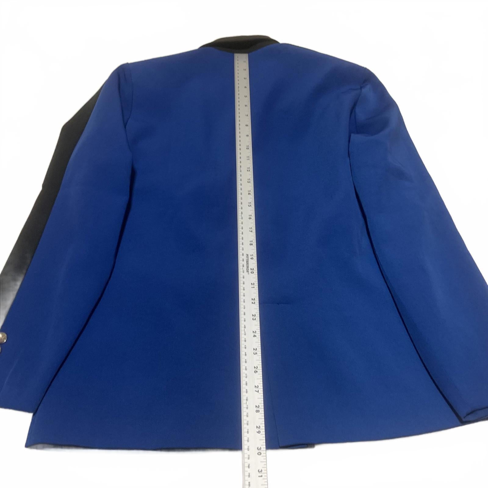 Blazer cruzado azul rey con botones plateados para hombre boohooMan talla 38