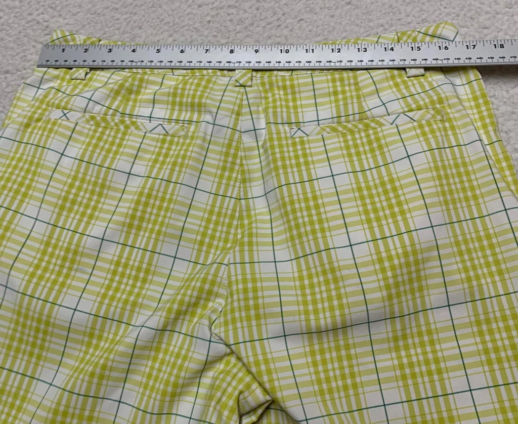 Cobra Puma Golf Mens Sz W 32 Green Plaid Summer Shorts W33.5