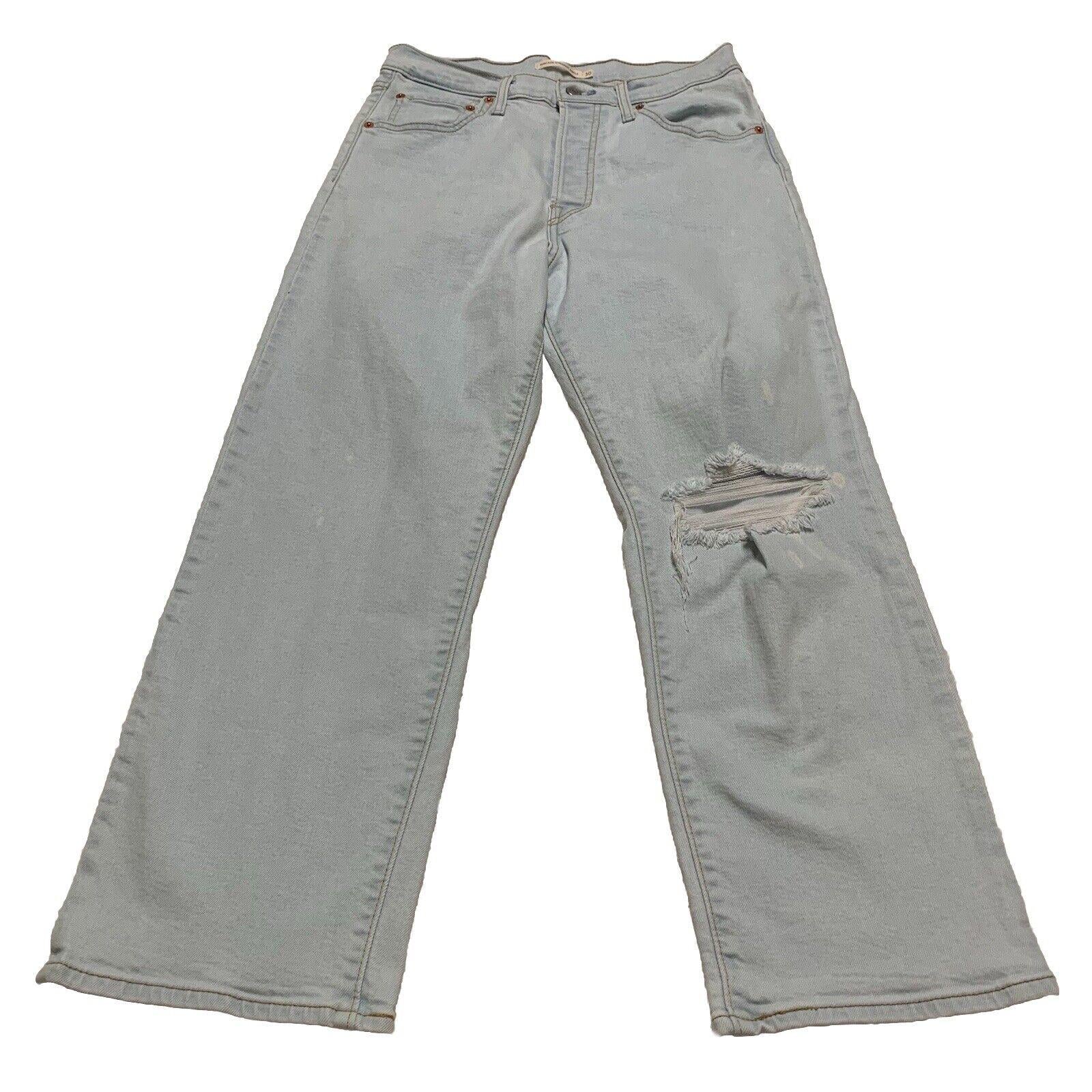 Levi's Jeans Women's 30x27 light Blue  Taper Ribcage