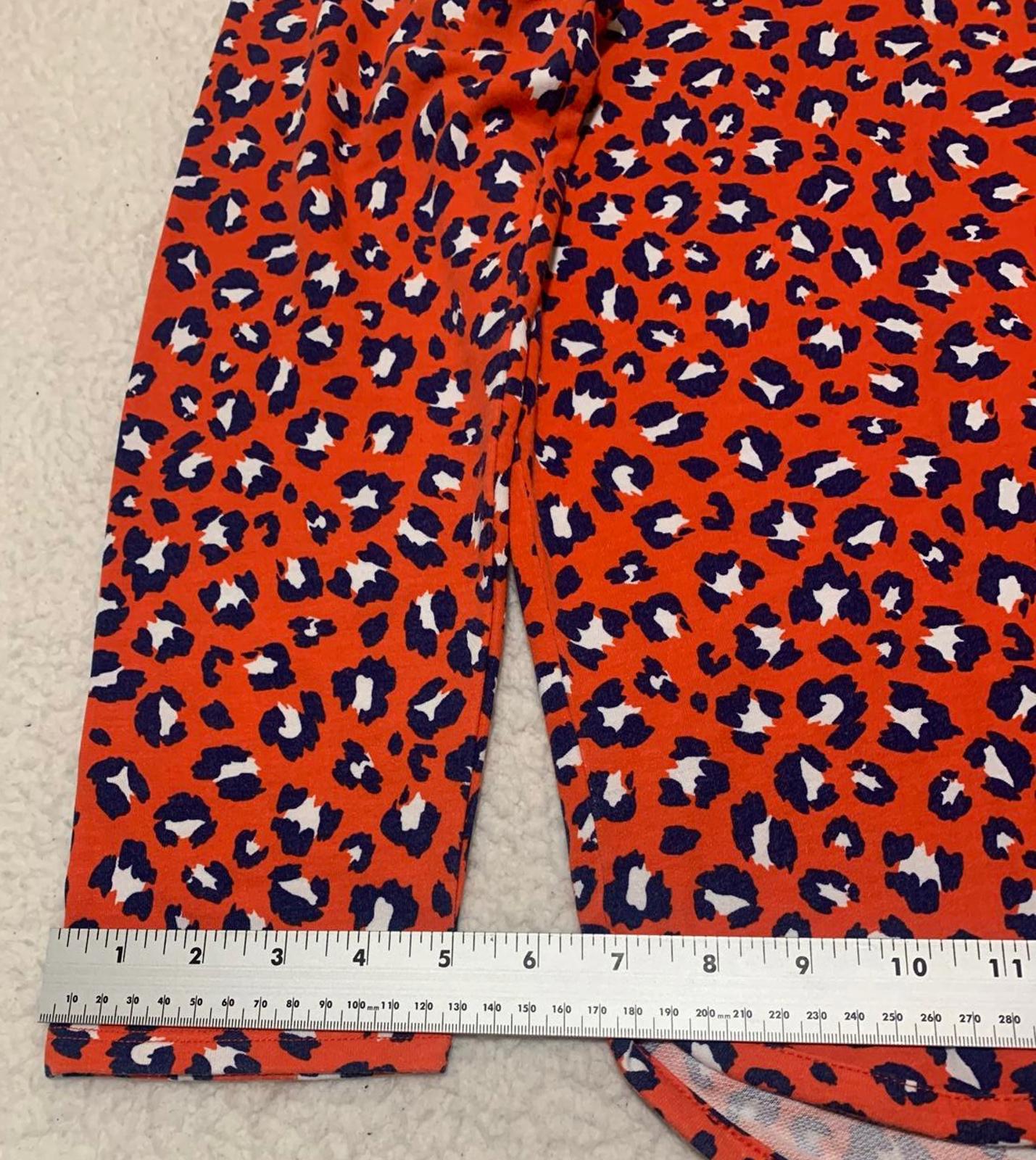 Cabana by Crown & Ivy Women's a size XL Red Blue Long Sleeve Leopard Print Top