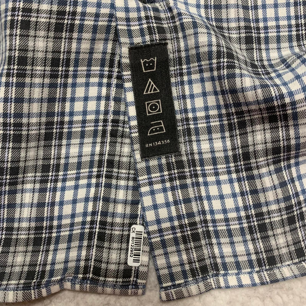 Maker Company Mens Size Large Black Gray Classic Plaid Shirt