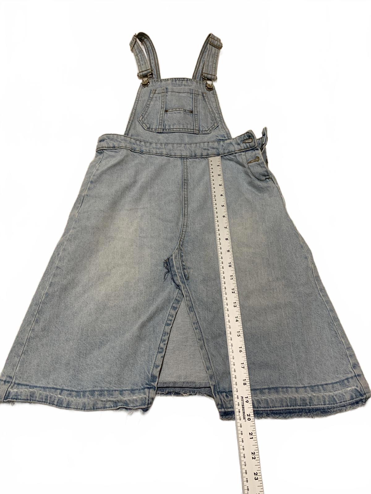 Zara Girls Size 13/14 Light Wash Distressed Denim Overall Skirt Frayed Hem