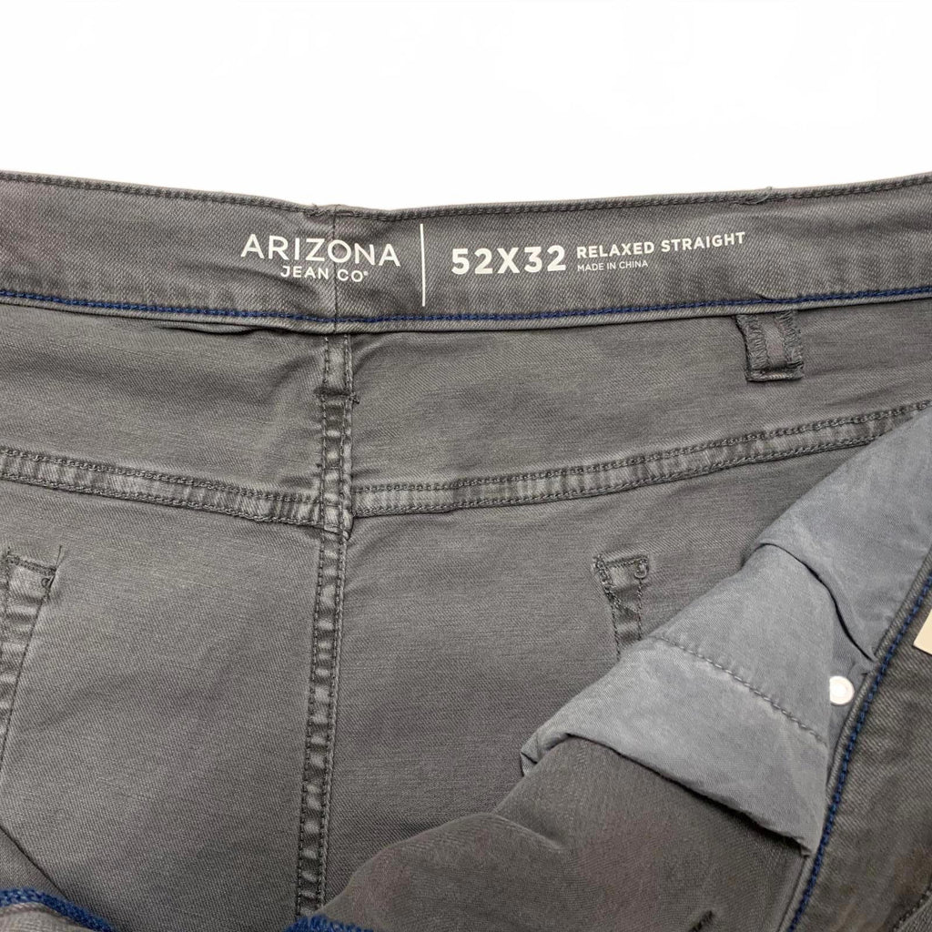 Arizona Jeans Co. Men's Size 52x32  Advance Flex 360 Relaxed Straight Pants