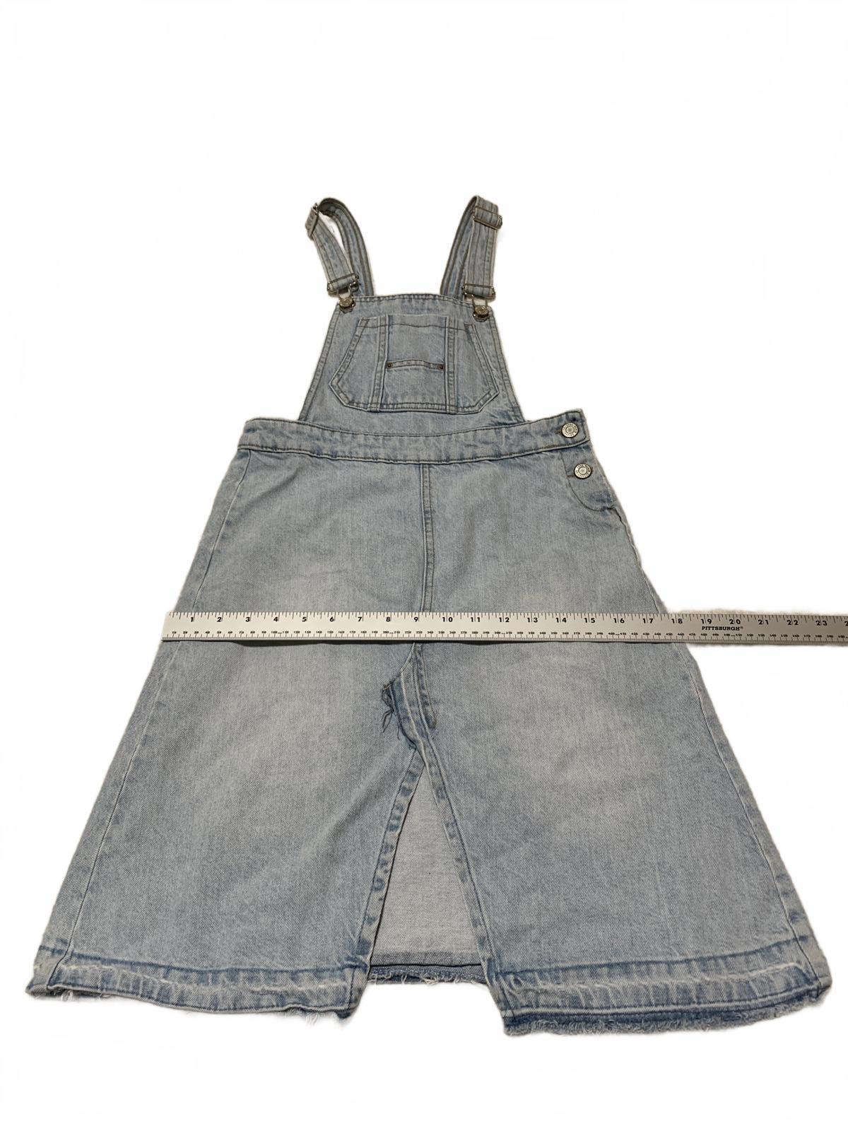 Zara Girls Size 13/14 Light Wash Distressed Denim Overall Skirt Frayed Hem
