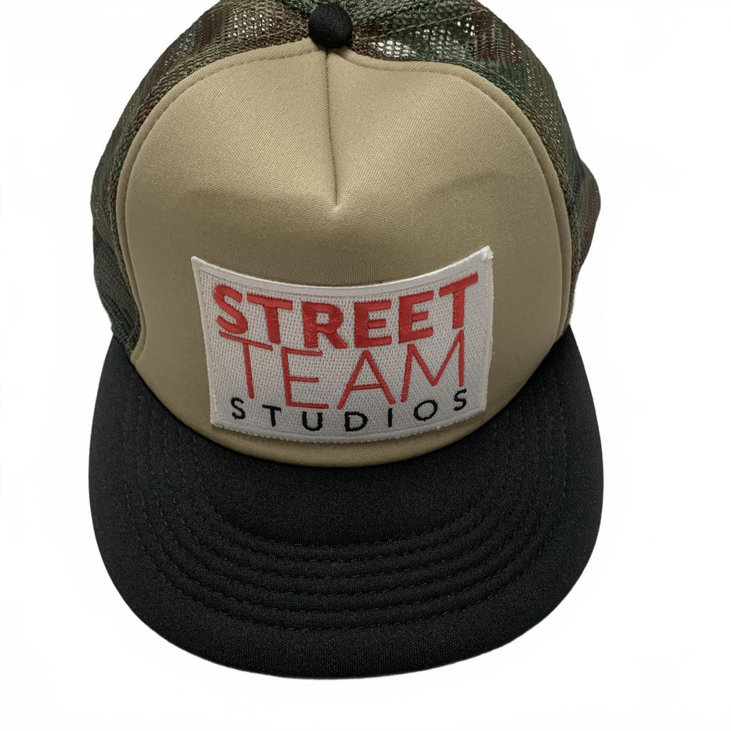 DISTRICT Street Team Studios Trucker Cap Hat Mens Green Camouphlage