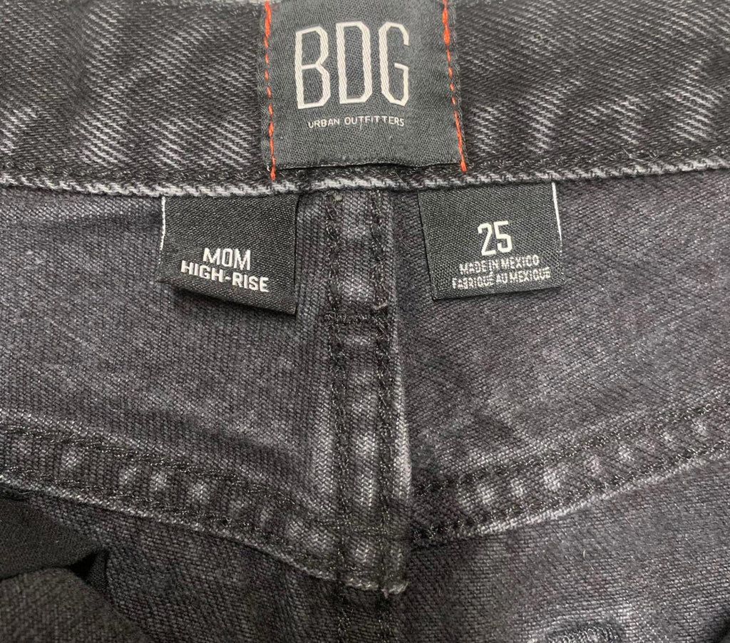 BDG Womens Size 25 Black Mom High-Rise Denim Shorts