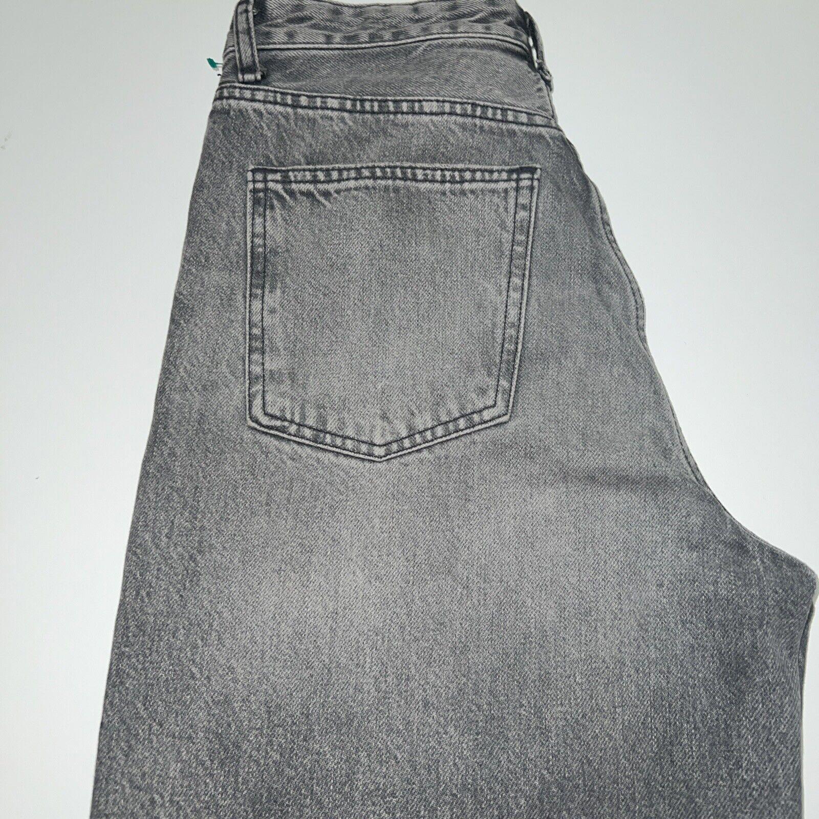 Zara Jeans Women's Size 6  Denim Gray  Cropped Frayed Edge