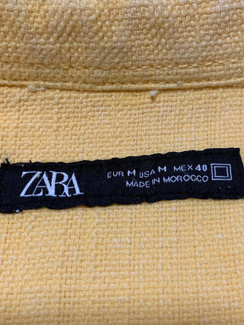 Zara Mens Size Medium Yellow Short Sleeve Button-Up Shirt