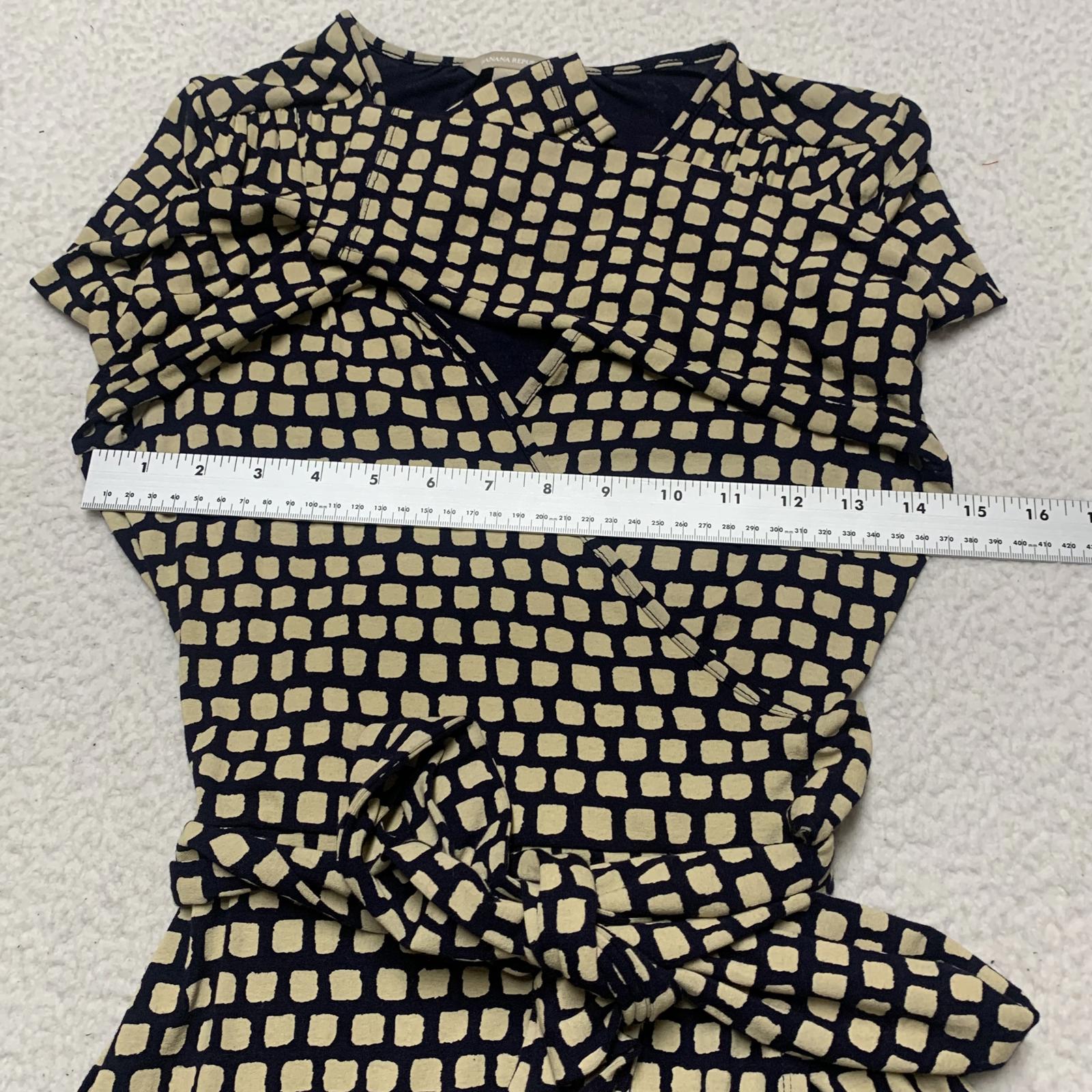Banana Republic Women's Black Beige print XS 3/4 sleeves V-neckline wrap dress