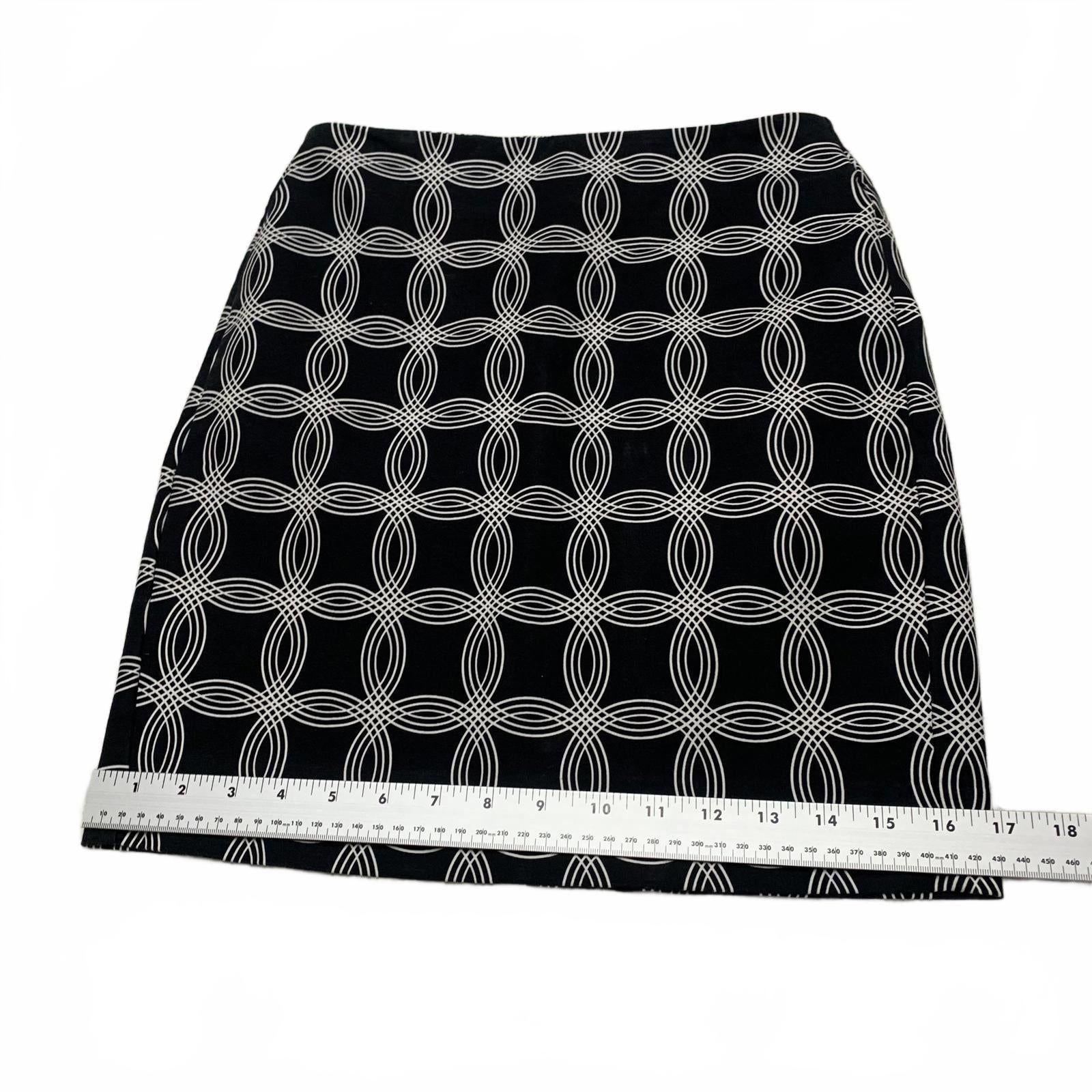 Banana Republic Womens Size 0 Black White Geometric Pattern Mini Skirt W26