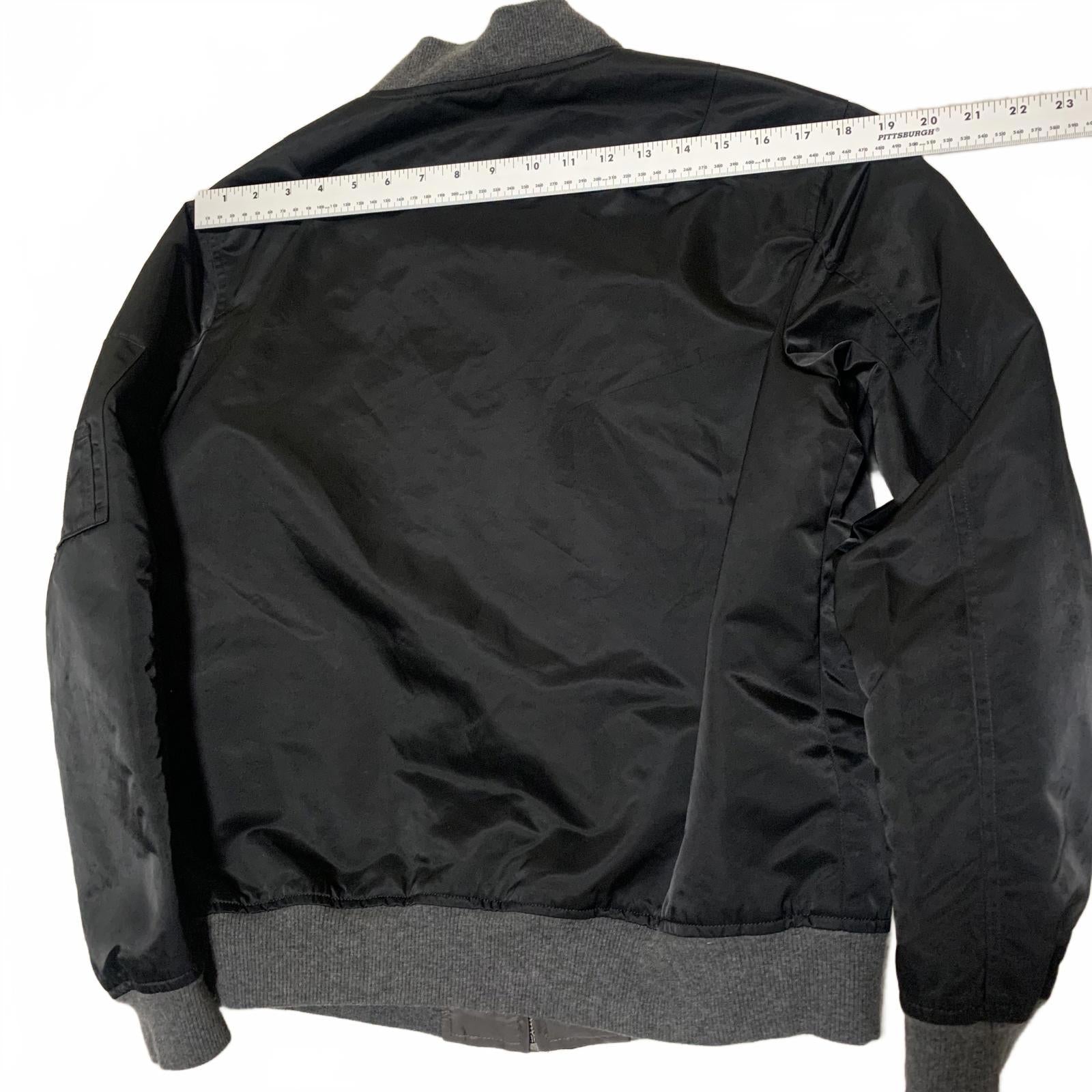 Vintage 90s Champion Co. Men's Size M Black Bomber Jacket Gray Ribbed Cuffs Hem