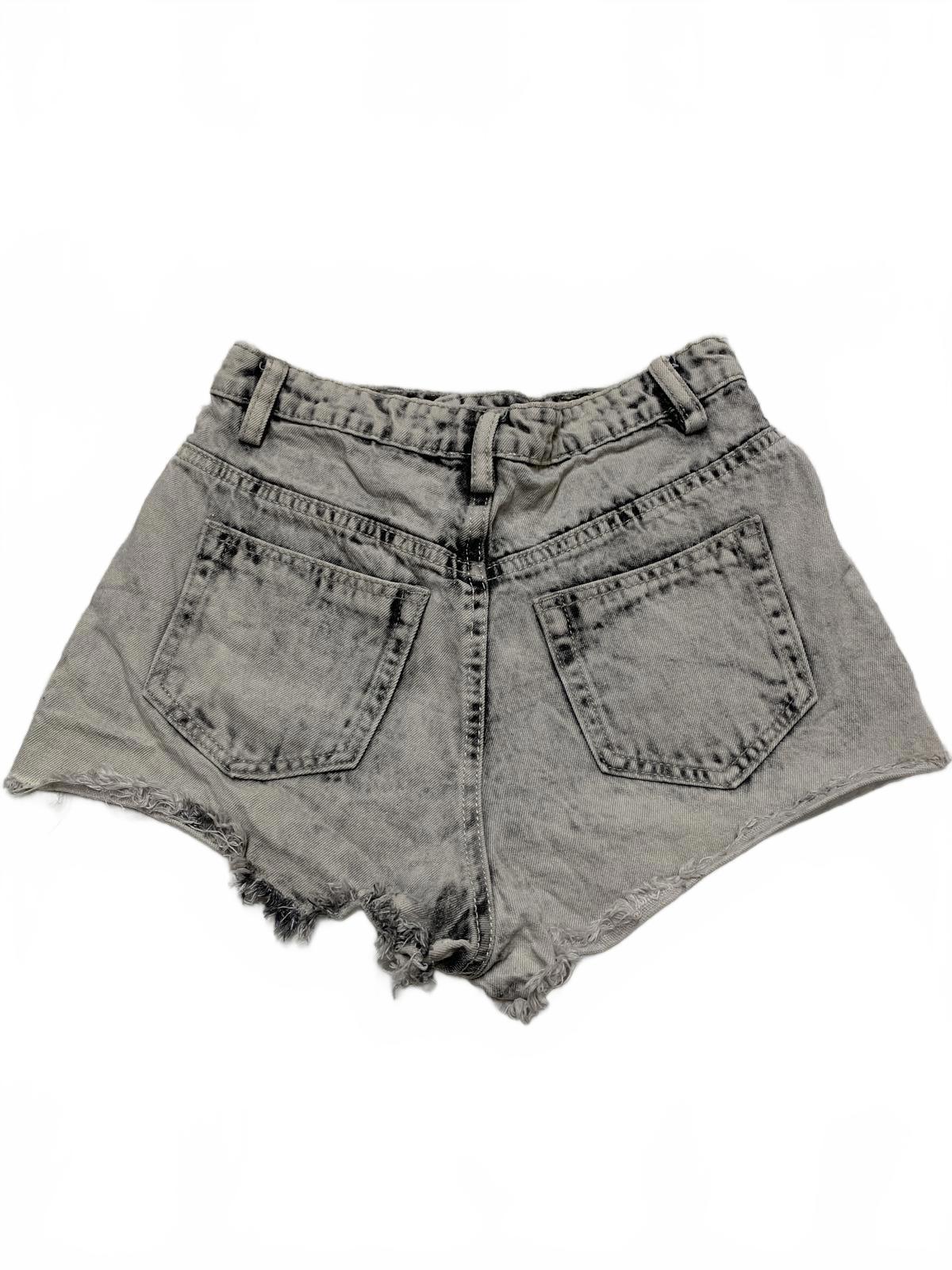LE LIS Distressed Gray Denim Sz Small W25  Denim Shorts Mid -Rise Frayed Hem