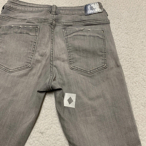 Zara Women's Size 6 Gray Light Wash Skinny Distressed Jeans