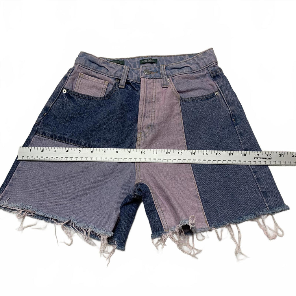 Wild Fable Womens Sz 0 Blue Pink Patchwork Denim Shorts 24.5