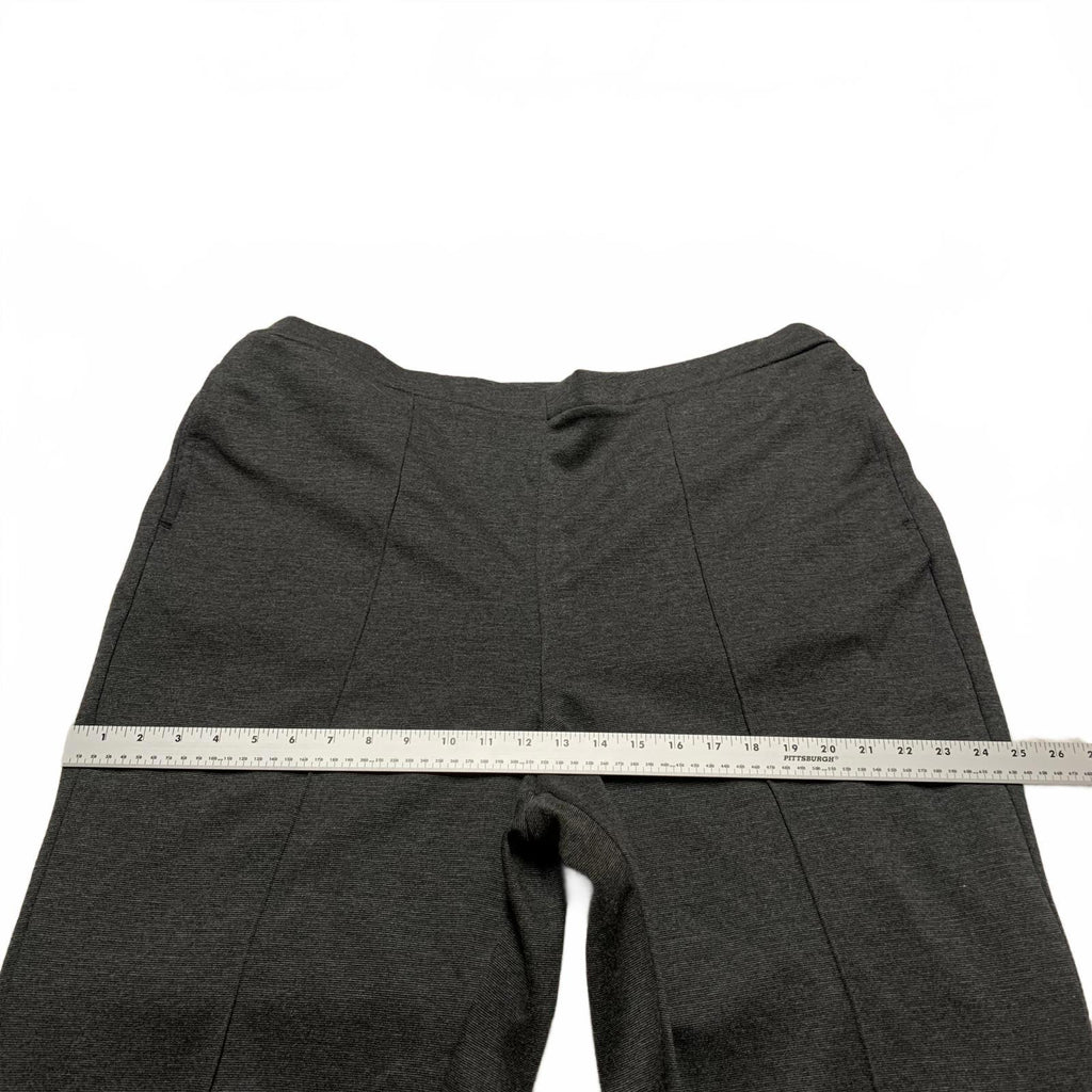 Liz & Me Sport Women's Size 16 Wide Gray Capris 38 x 26