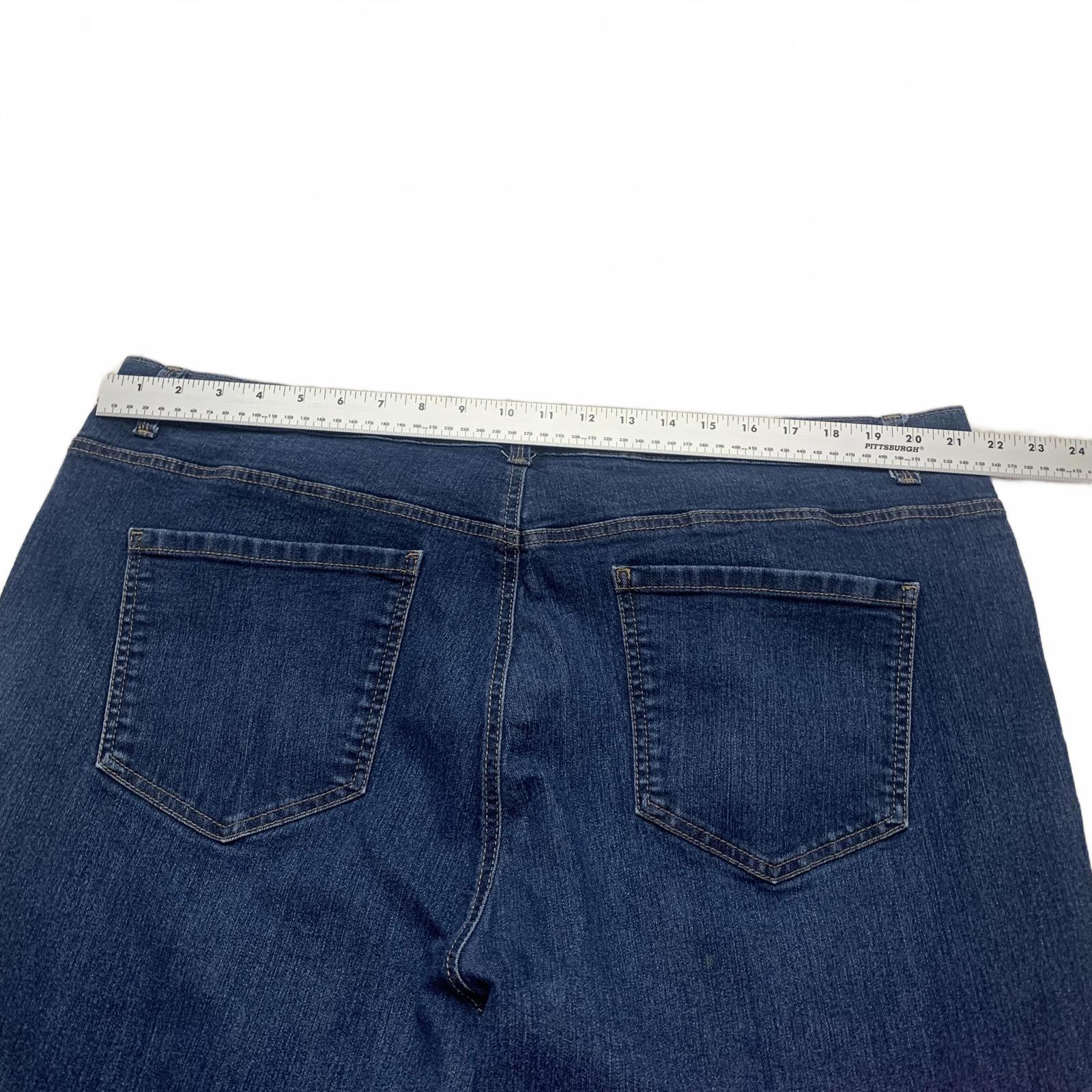 Gloria Vanderbilt Women's Sz 22 Wide Dark Blue Wide-Leg Jeans 43 x 29 Actual