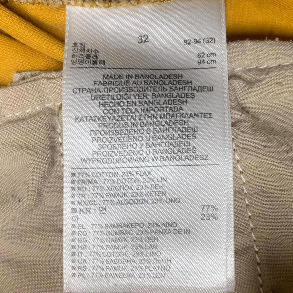 Gap Men's Sz 32 Yellow Cargo Shorts Casual Comfort W33 Gold