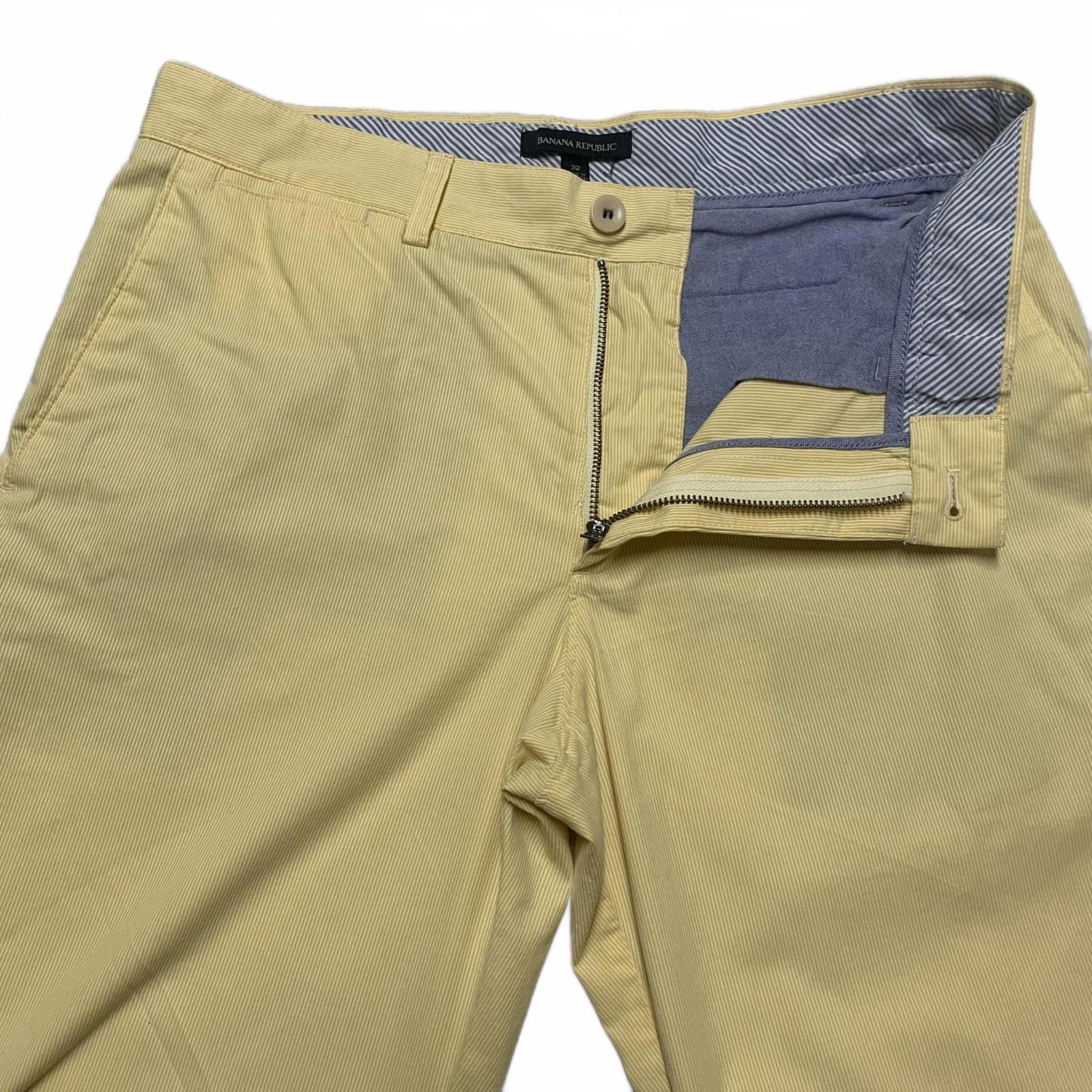 Banana Republic Mens Sz 32 Yellow PinStriped chino Shorts W34 Cotton