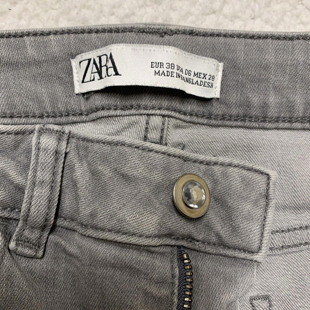 Zara Women's Size 6 Gray Light Wash Skinny Distressed Jeans