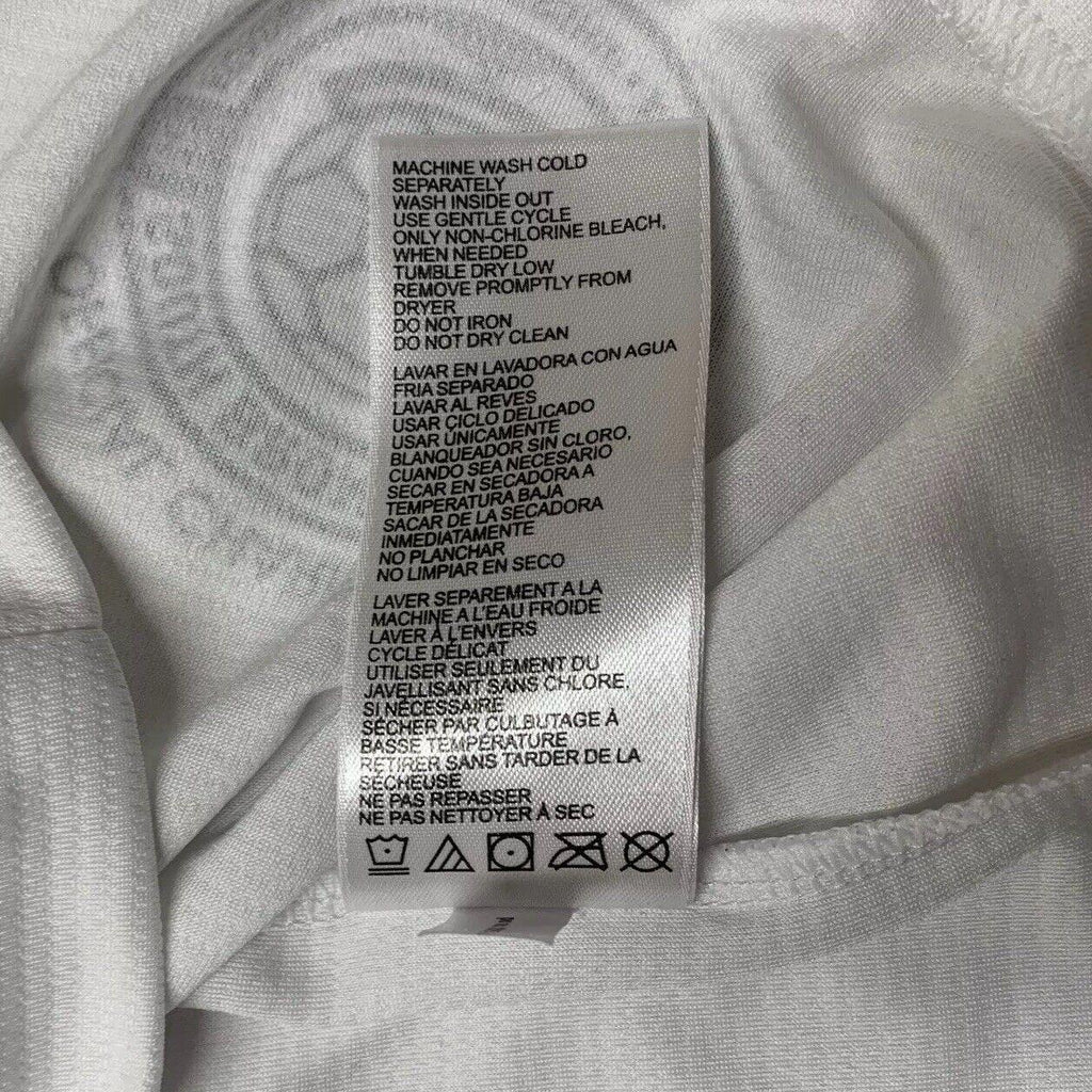Umbro Men’s Size Medium White NYC Footy Soccer Jersey Polyester Sports Clothes