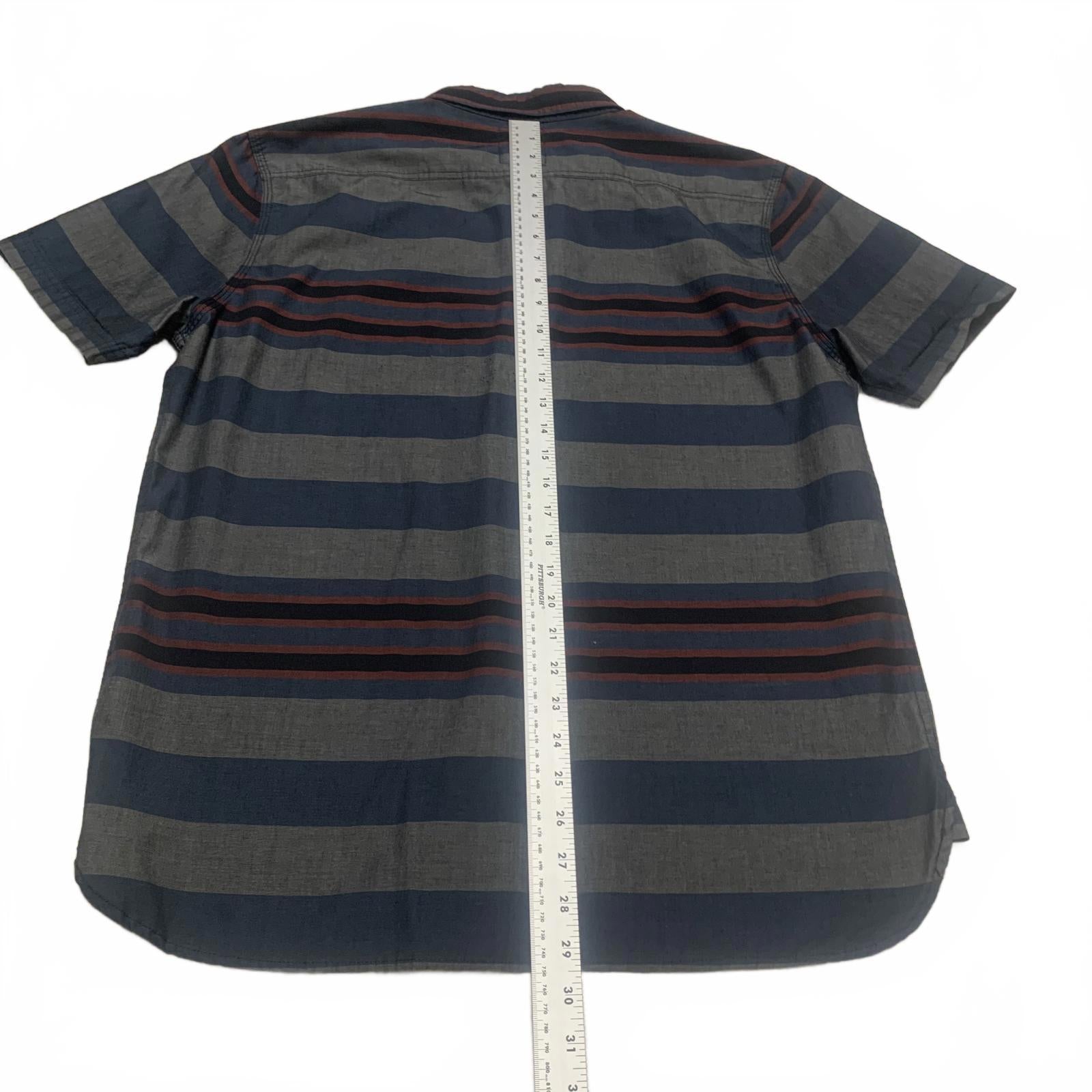 Levis Mens Size Large Blue Gray Striped Short Sleeve Shirt