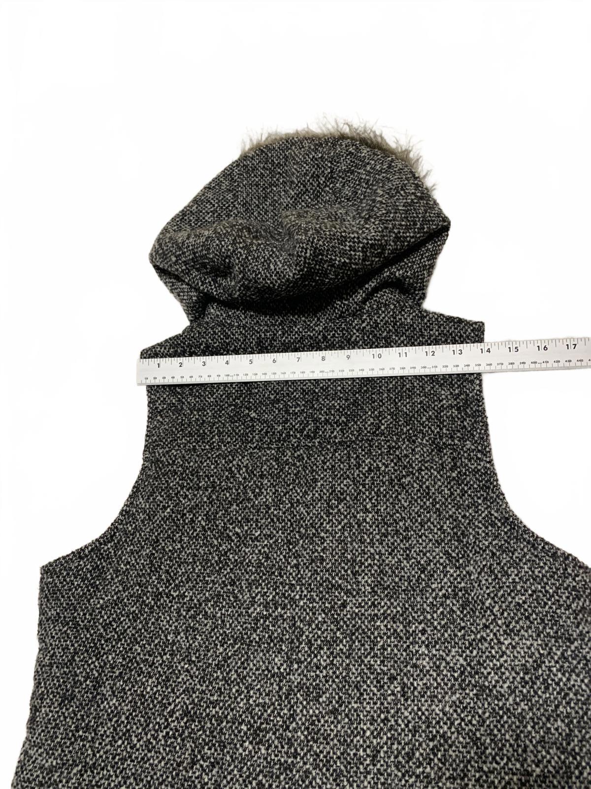 Y2K Faux Fur Vest  Supply Co. Women's Size L Specked Black Hooded Zip Up
