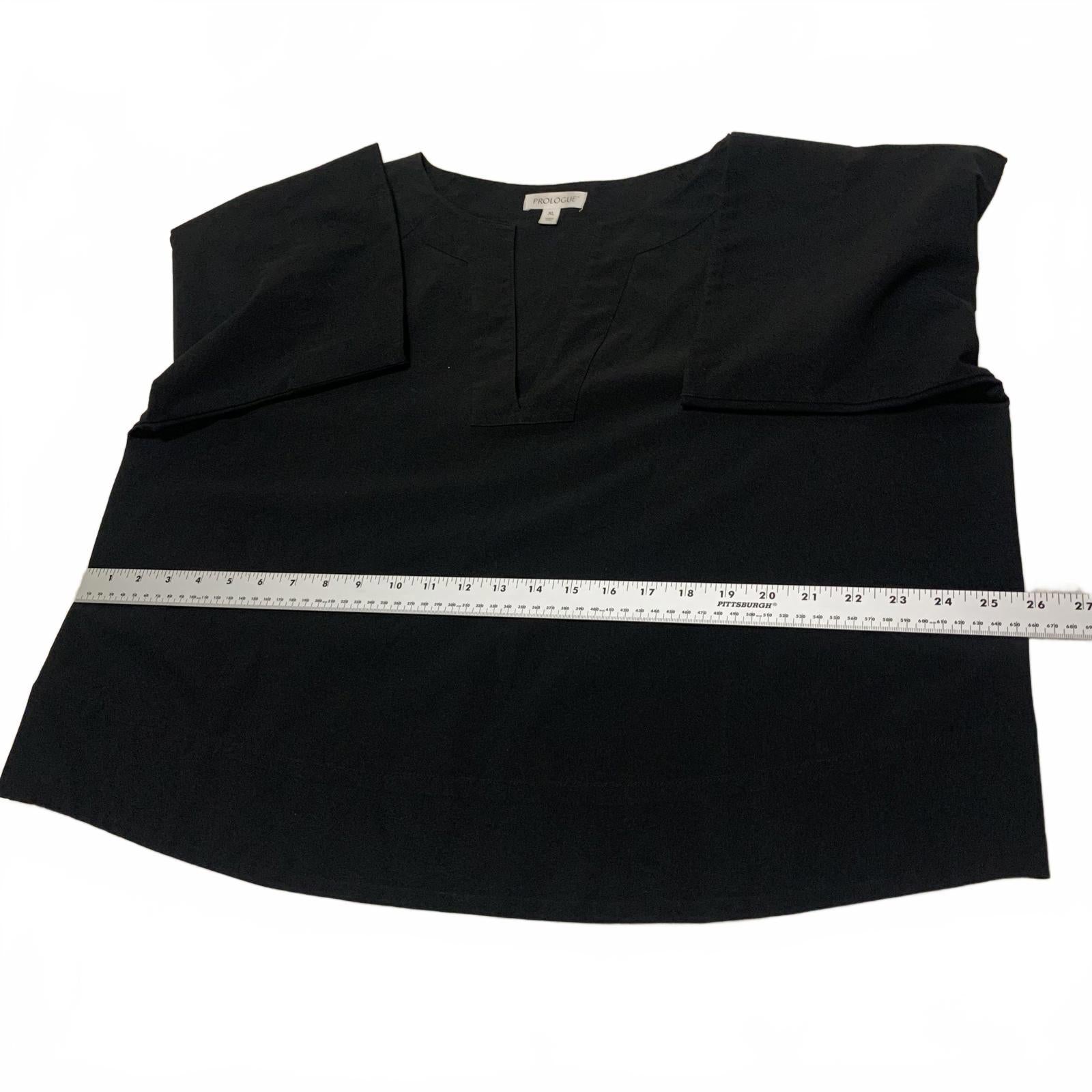 Prologue Women's Size X Large Black V-Neck Crop Top Minimalist Oversized