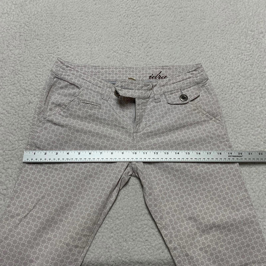Idra Women's Size 4 Gray Printed Geometric Design Capri Pants