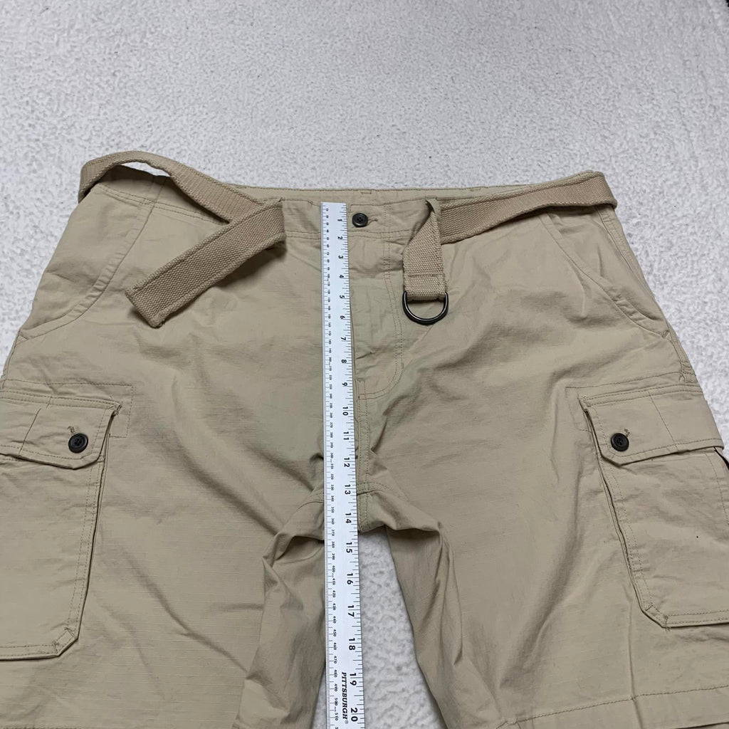 St. John's Bay Men's Sz 44 Beige Cargo Shorts with Belt W46 Classic