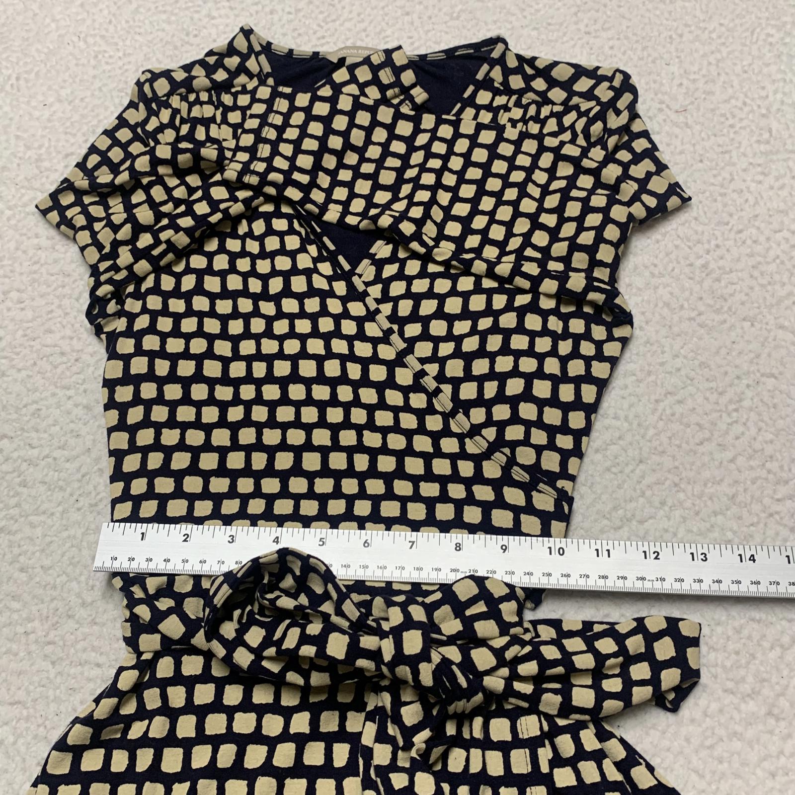 Banana Republic Women's Black Beige print XS 3/4 sleeves V-neckline wrap dress