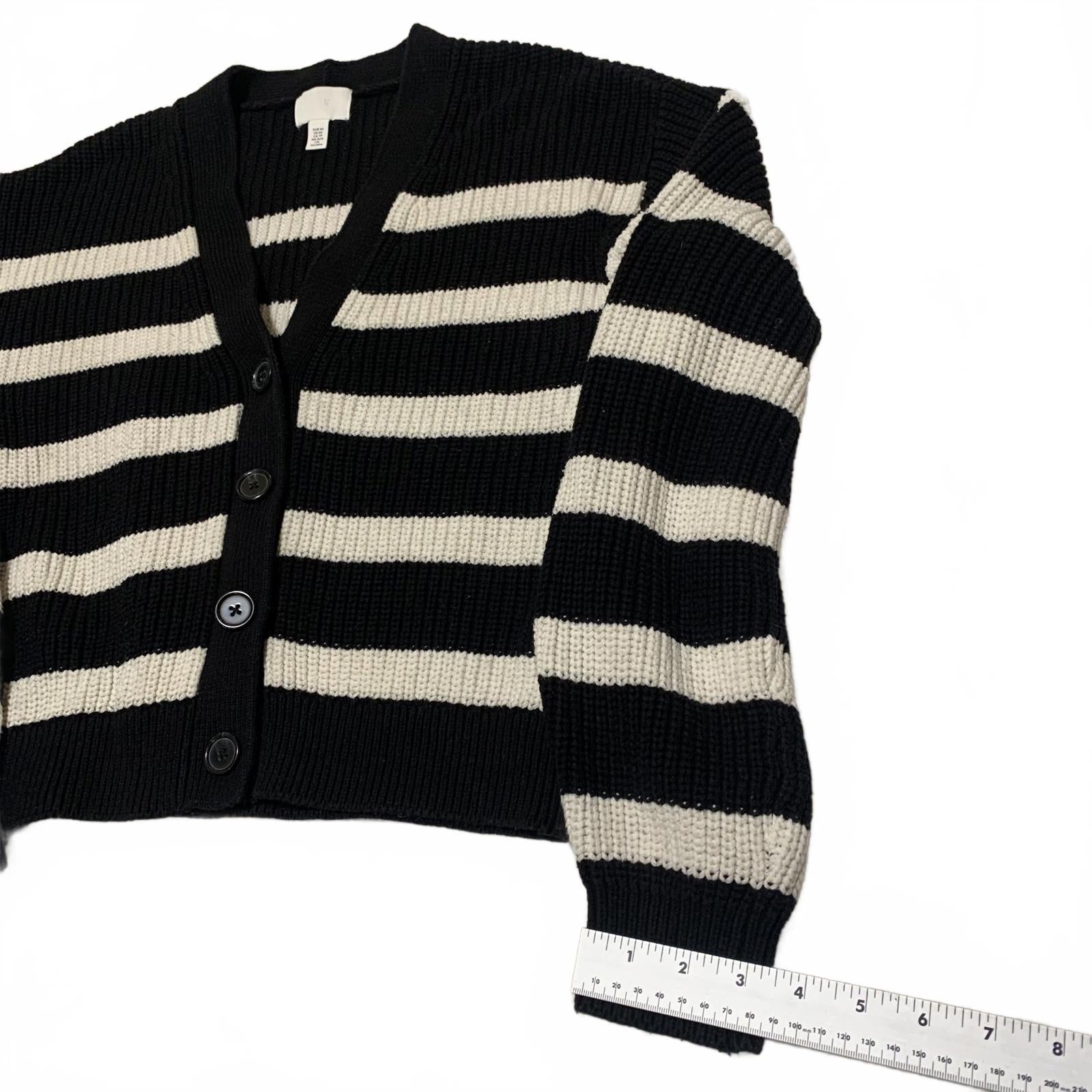 H&M Women's Size XS Black White Striped Knit Cardigan Sweater Button Front